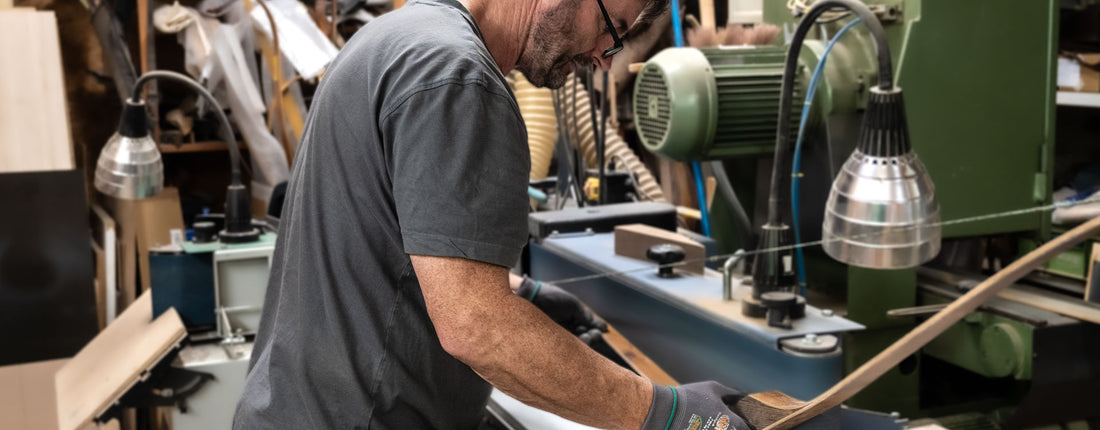 Ein Fest des Dankes: Gewinne einen handgemachten Custom Bogen von Chris Unger!